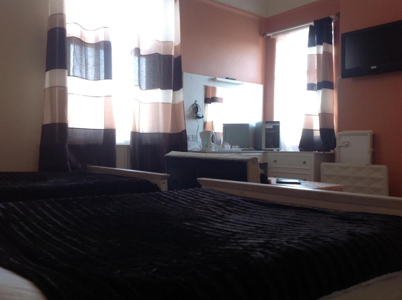 Balmoral Lodge Hotel Southport Ngoại thất bức ảnh